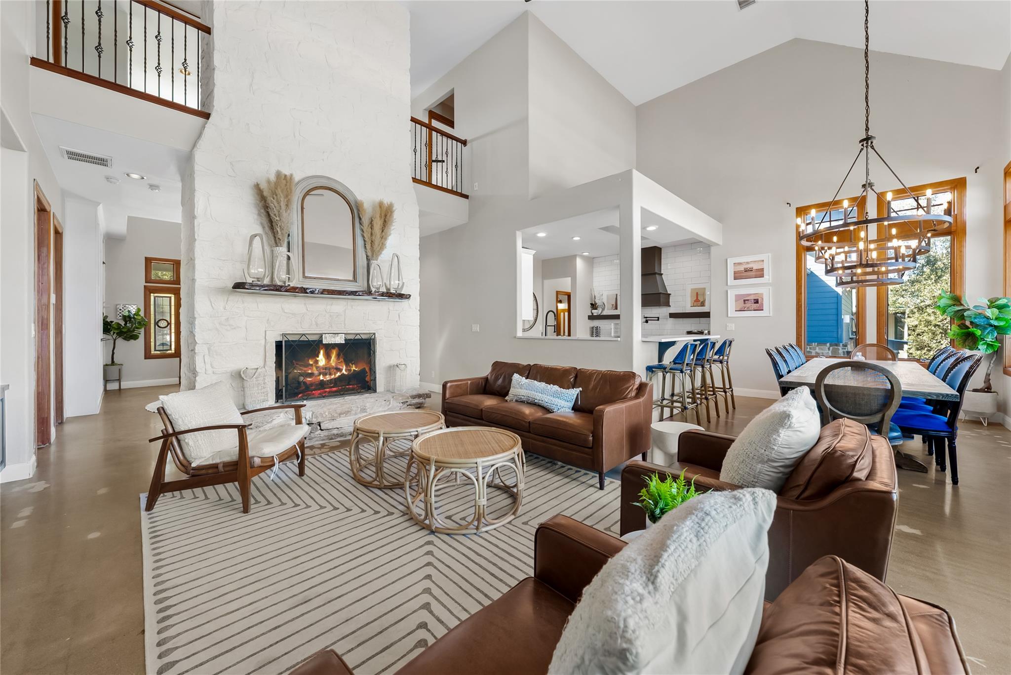 10512 Lake Park DR