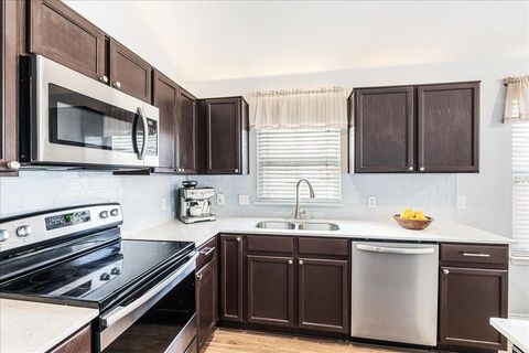 Tiny photo for 15001 Lantern DR, Pflugerville, TX 78660 (MLS # 8913566)