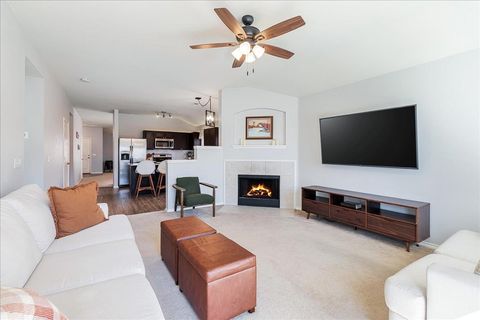 Tiny photo for 15001 Lantern DR, Pflugerville, TX 78660 (MLS # 8913566)