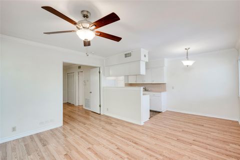 Photo of 1511 Shoal Creek BLVD #F, Austin, TX 78701 (MLS # 6625859)
