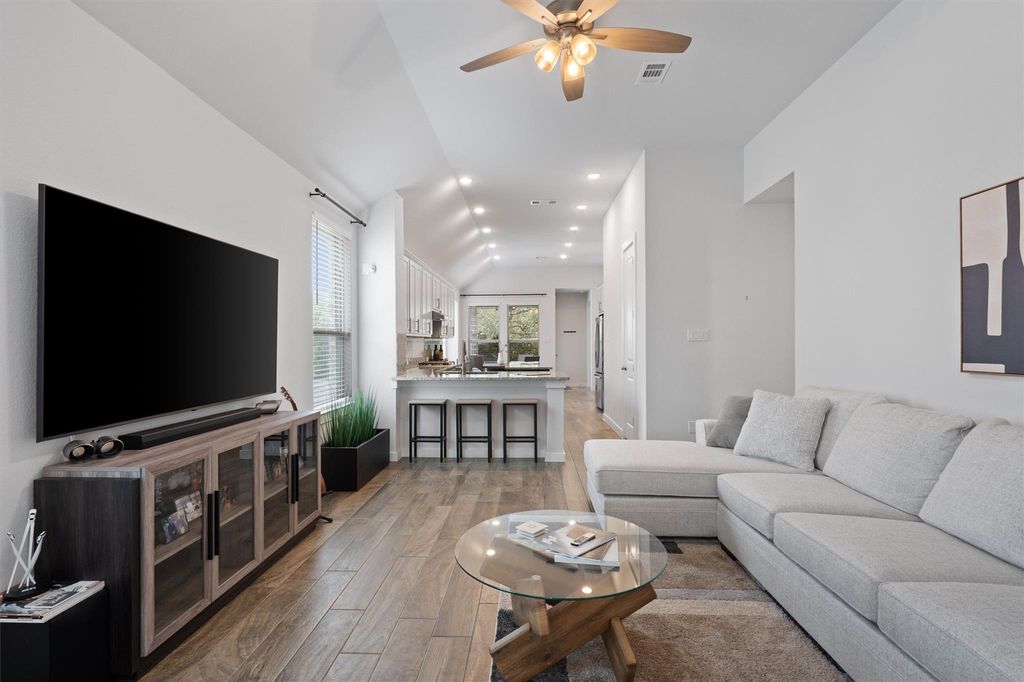 Photo of 104 Arrowhead Mound RD, Georgetown, TX 78628 (MLS # 5190973)