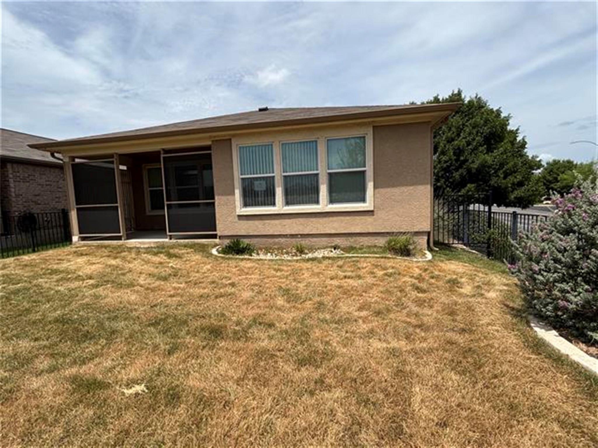 122 Eisenhower CT