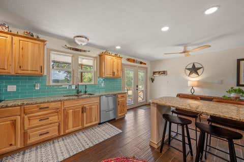Tiny photo for 21201 Palomino CV, Lago Vista, TX 78645 (MLS # 2840397)
