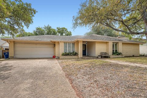 Tiny photo for 10705 Pinehurst DR, Austin, TX 78747 (MLS # 8706135)