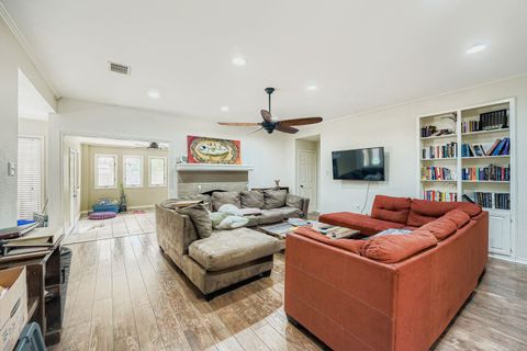 Tiny photo for 10705 Pinehurst DR, Austin, TX 78747 (MLS # 8706135)