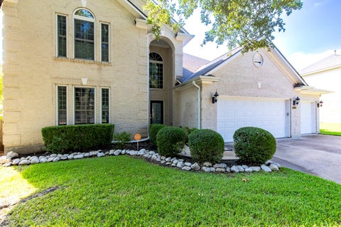 Photo of 8202 Sunburst PKWY, Round Rock, TX 78681 (MLS # 3308936)
