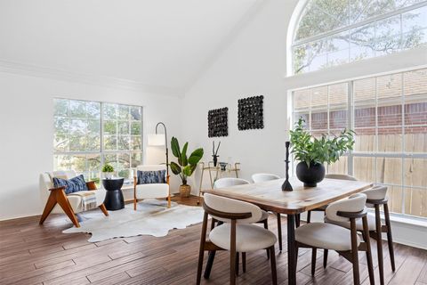 Tiny photo for 3509 Latimer DR, Austin, TX 78732 (MLS # 9235223)