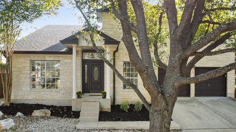 Photo of 3509 Latimer DR, Austin, TX 78732 (MLS # 9235223)
