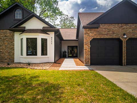 Photo of 8111 Elkhorn Mountain TRL, Austin, TX 78729 (MLS # 6093751)