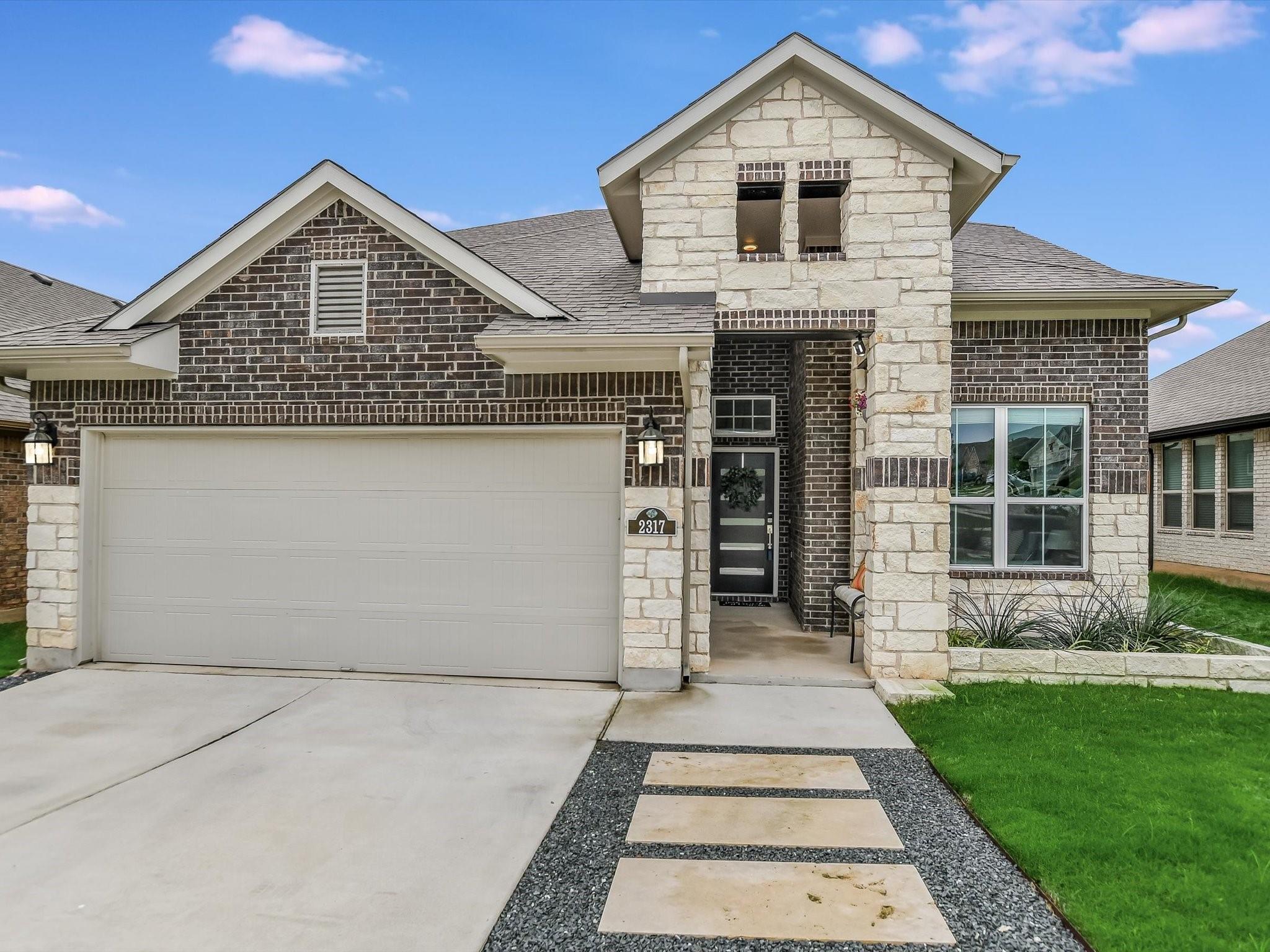 2317 Prairie Oaks DR