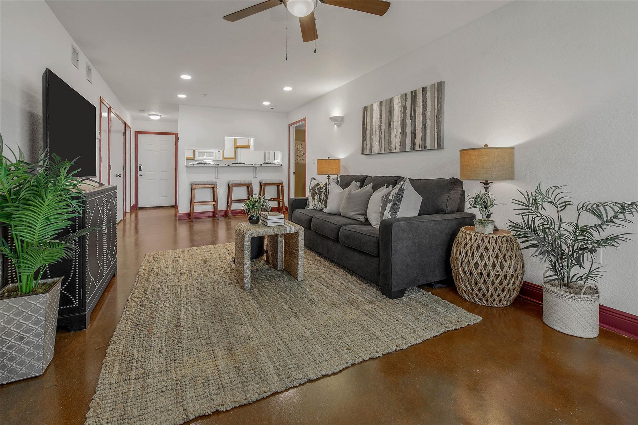 517 Southwest PKWY 103