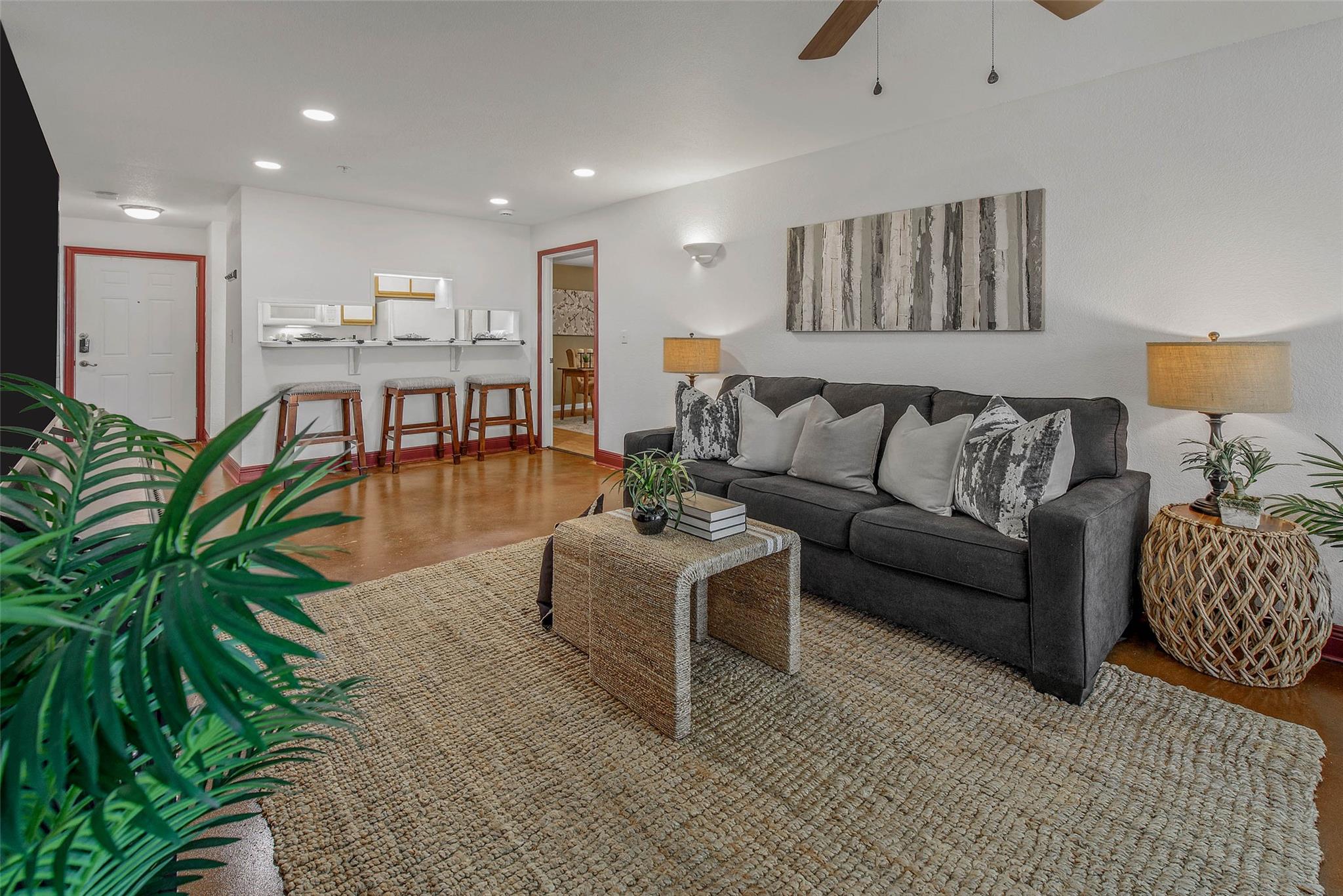 517 Southwest PKWY 103
