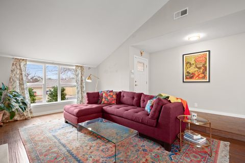 Tiny photo for 7404 Barcelona DR, Austin, TX 78752 (MLS # 7546128)