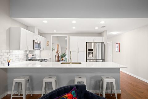 Tiny photo for 7404 Barcelona DR, Austin, TX 78752 (MLS # 7546128)