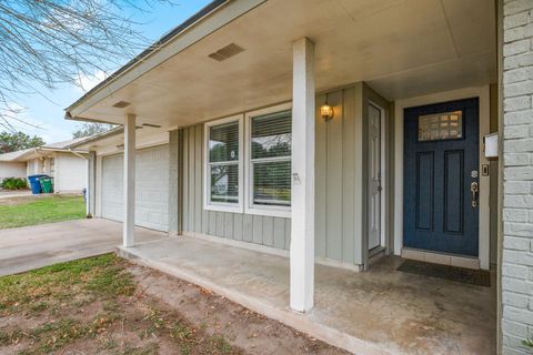Tiny photo for 7404 Barcelona DR, Austin, TX 78752 (MLS # 7546128)