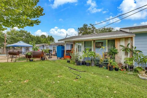 Tiny photo for 11909 Bluebonnet LN, Manchaca, TX 78652 (MLS # 3094385)
