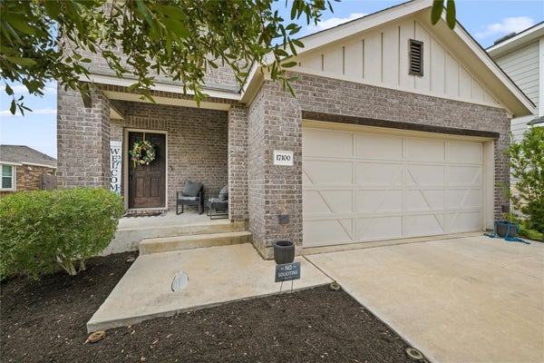 17100 ALTURAS AVE, PFLUGERVILLE, TX 78660 - Image ae40d63c3eeeb8a8d8da1d203199afc3/4051280572