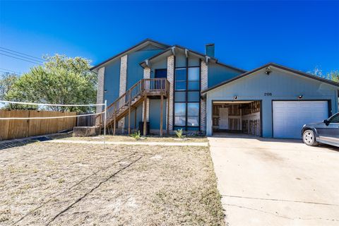 Photo of 2106 Lamplight Village CIR #A, Austin, TX 78727 (MLS # 2242740)