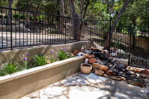 Tiny photo for 6400 Lakeshore DR, Lago Vista, TX 78645 (MLS # 1378337)