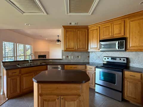 Tiny photo for 6400 Lakeshore DR, Lago Vista, TX 78645 (MLS # 1378337)