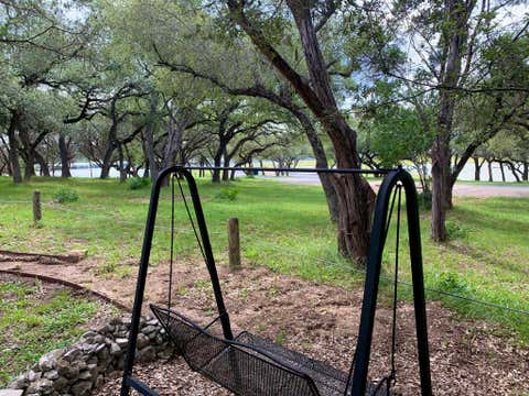 Tiny photo for 6400 Lakeshore DR, Lago Vista, TX 78645 (MLS # 1378337)