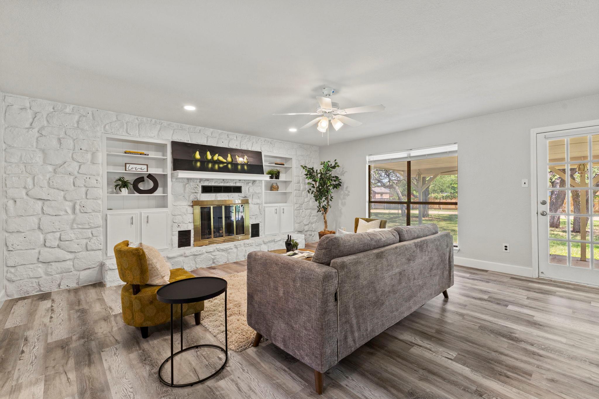 4003 Park DR