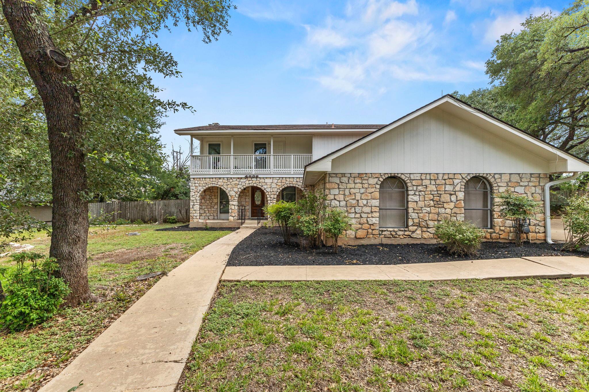 4003 Park DR