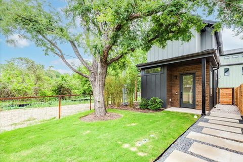Tiny photo for 1713 E M Franklin Ave #2, Austin, TX 78721 (MLS # 5348669)