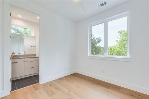Tiny photo for 1713 E M Franklin Ave #2, Austin, TX 78721 (MLS # 5348669)