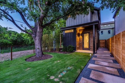 Tiny photo for 1713 E M Franklin Ave #2, Austin, TX 78721 (MLS # 5348669)