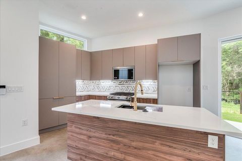Tiny photo for 1713 E M Franklin Ave #2, Austin, TX 78721 (MLS # 5348669)
