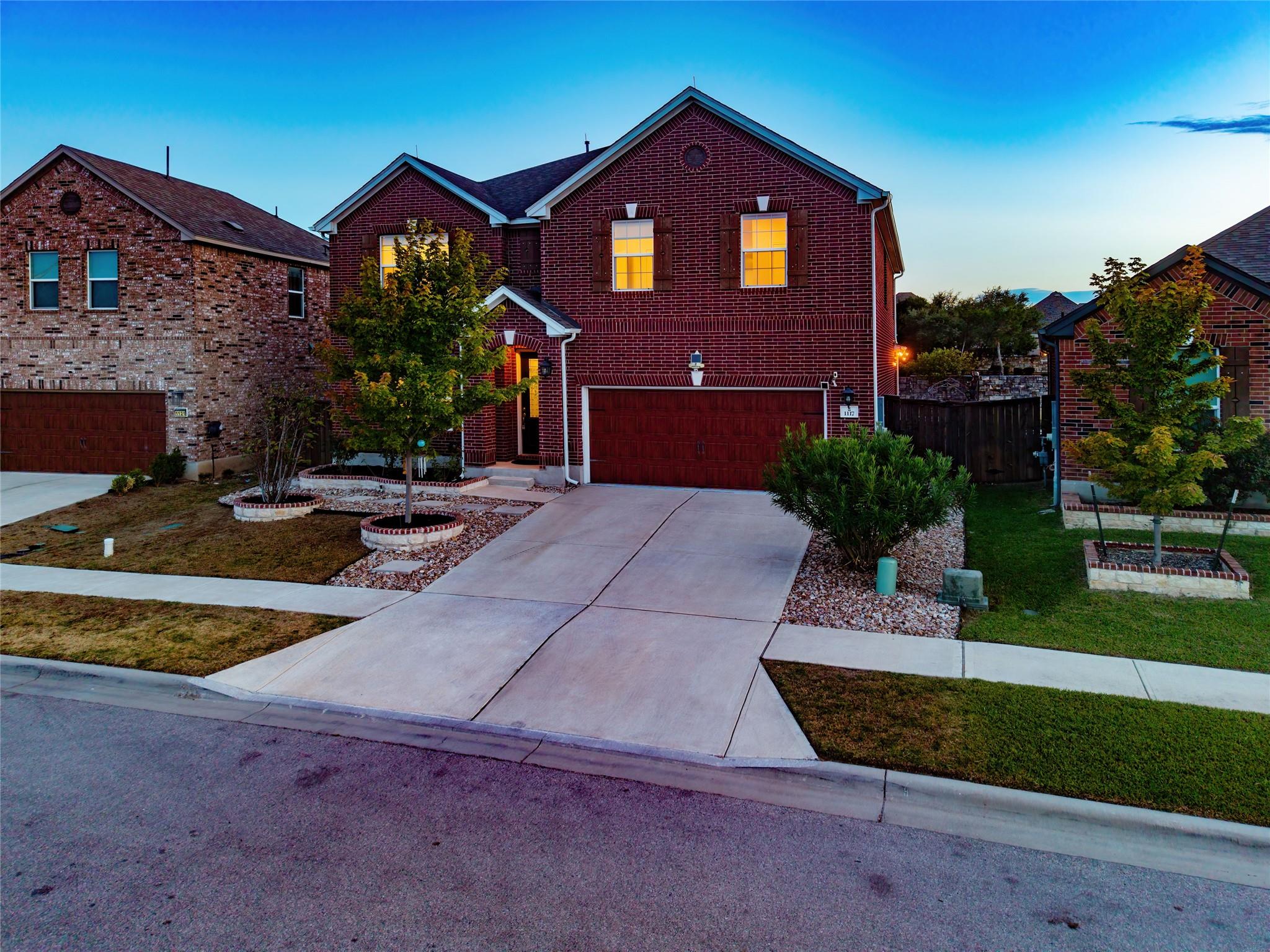 1117 Arbor Acres LOOP