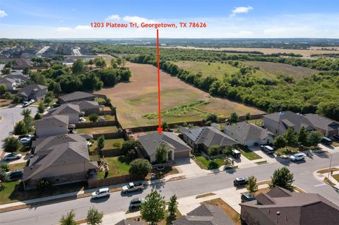 Single Family Residence in Georgetown TX 1203 Plateau TRL.jpg