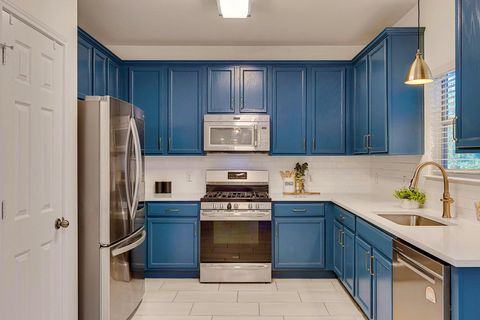 Tiny photo for 2510 Keepsake DR, Austin, TX 78745 (MLS # 8065009)