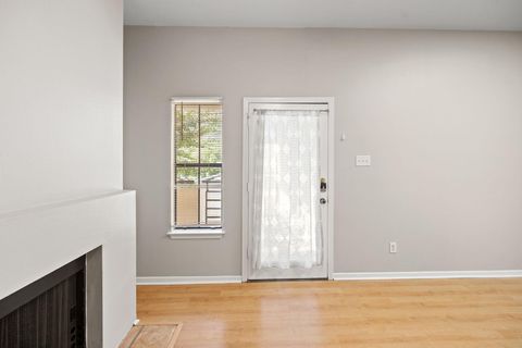 Tiny photo for 712 GRAHAM PL #302, Austin, TX 78705 (MLS # 7284178)