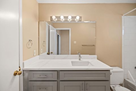 Tiny photo for 712 GRAHAM PL #302, Austin, TX 78705 (MLS # 7284178)