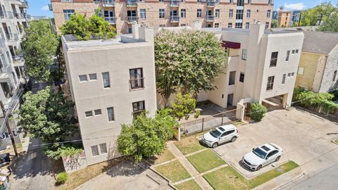 Photo of 712 GRAHAM PL #302, Austin, TX 78705 (MLS # 7284178)