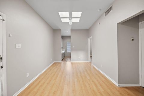 Tiny photo for 712 GRAHAM PL #302, Austin, TX 78705 (MLS # 7284178)