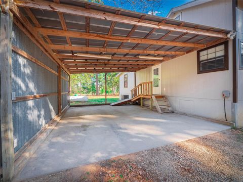 A home in Smithville