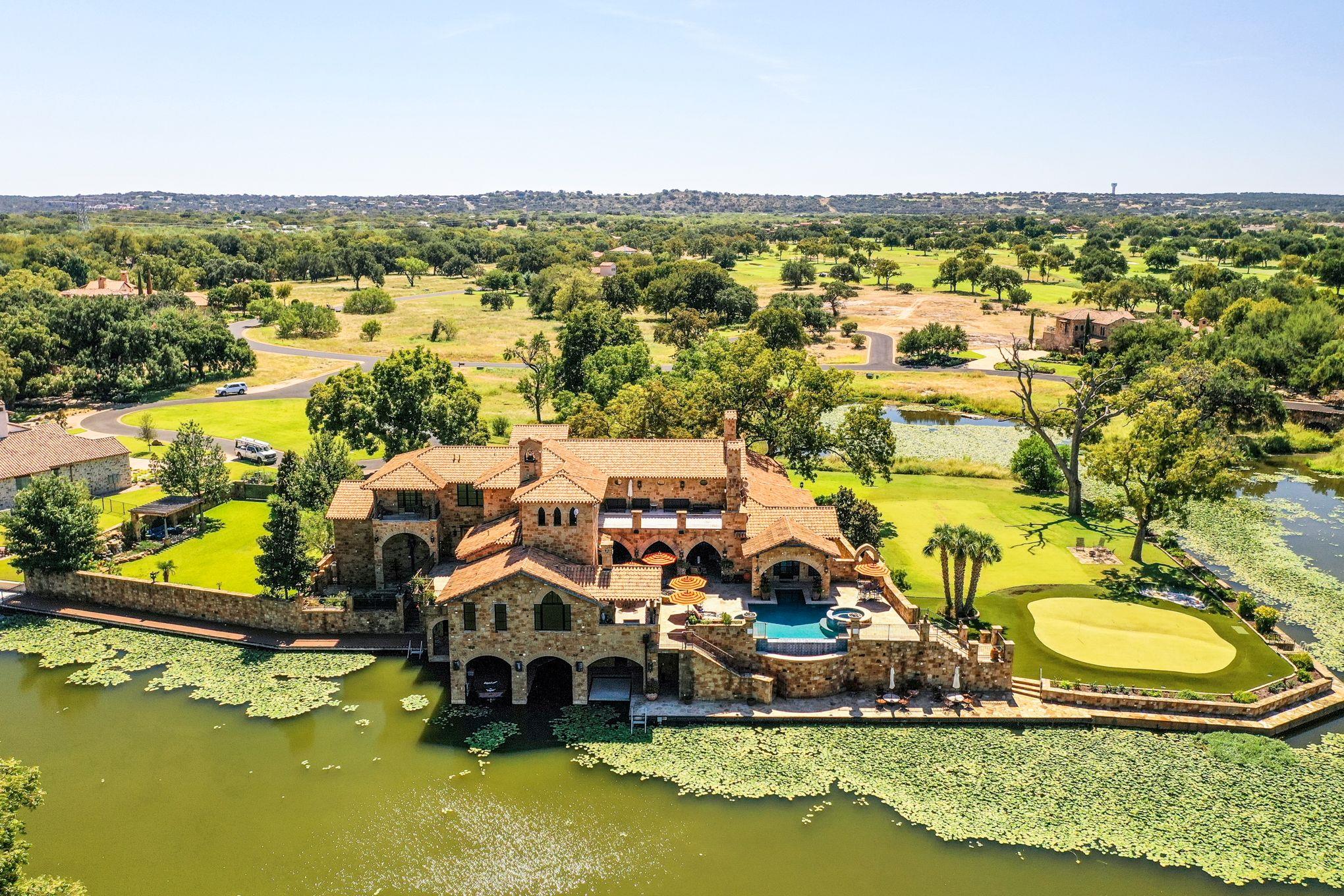 113 La Posada