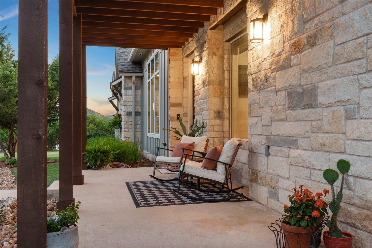625B Las Colinas DR