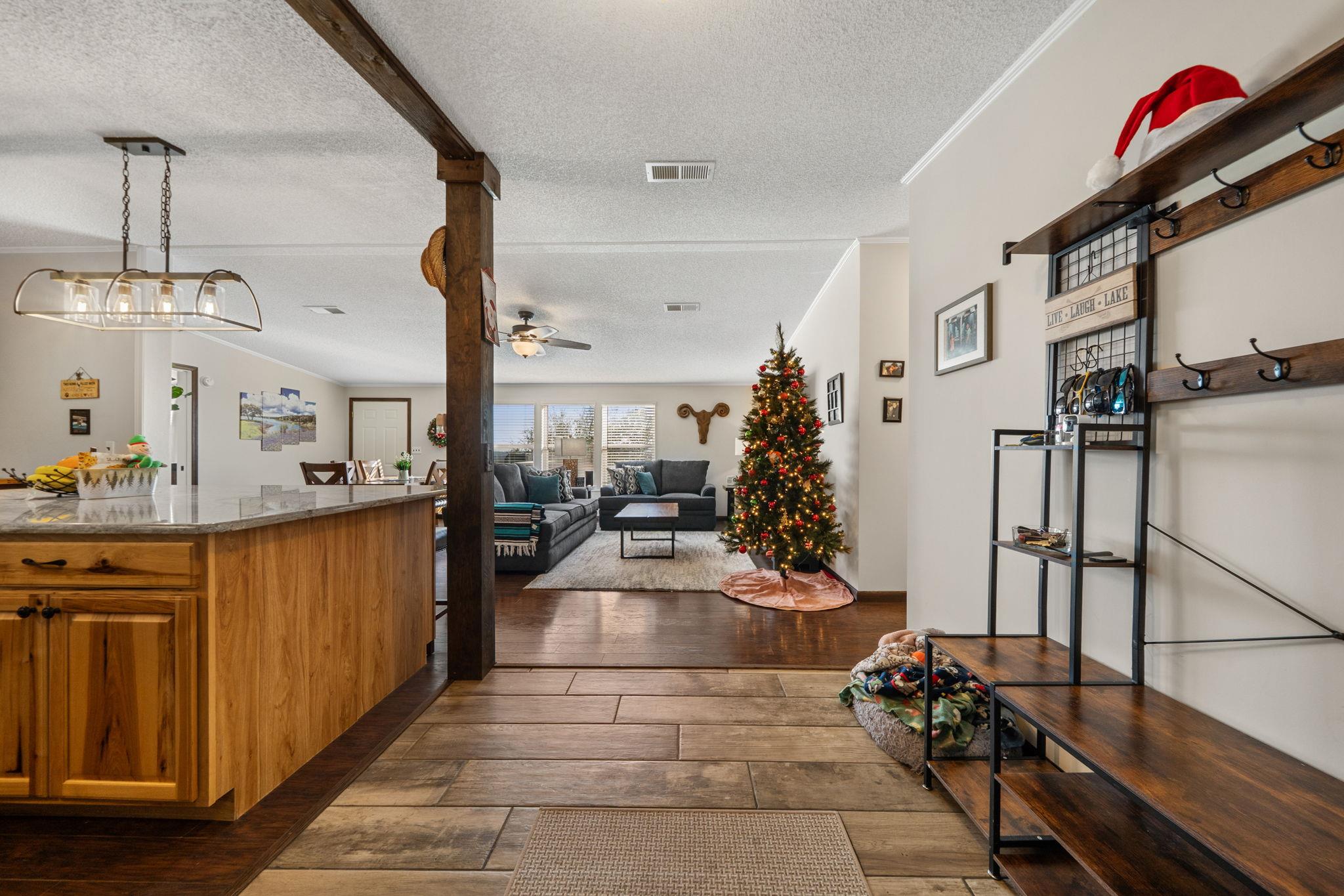 28609 Paradise Manor DR