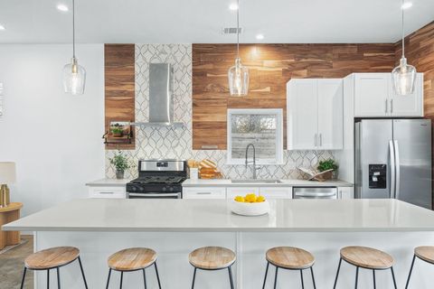 Tiny photo for 1218 Eleanor ST #1, Austin, TX 78721 (MLS # 7600374)