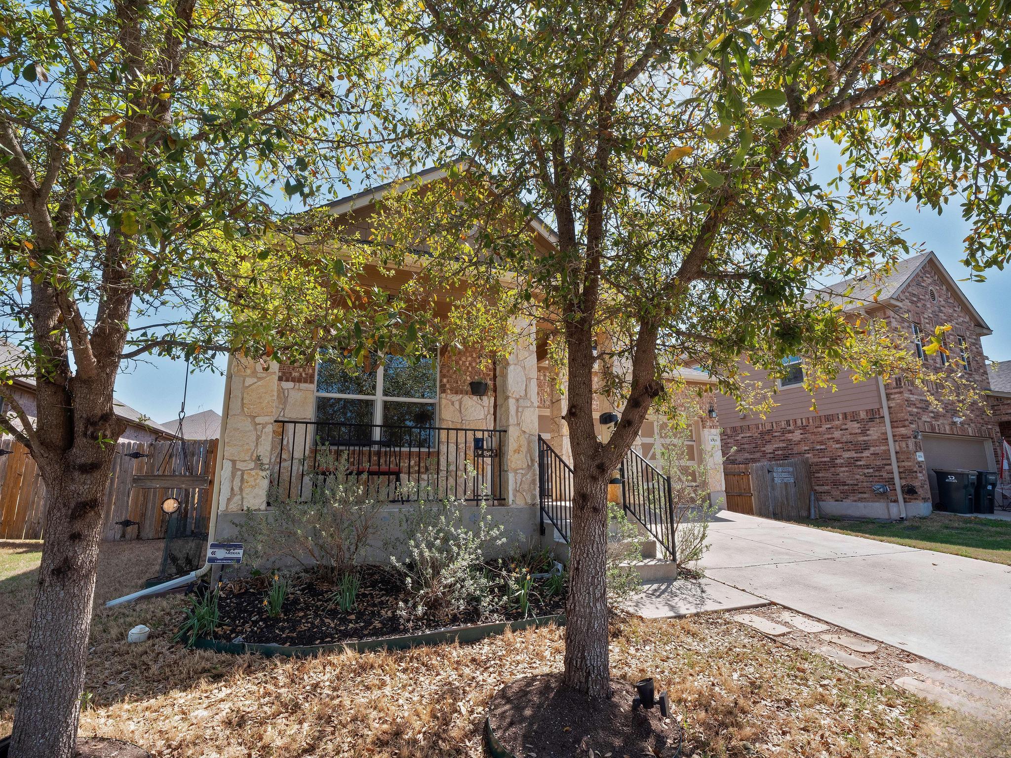 1008 Bowline DR