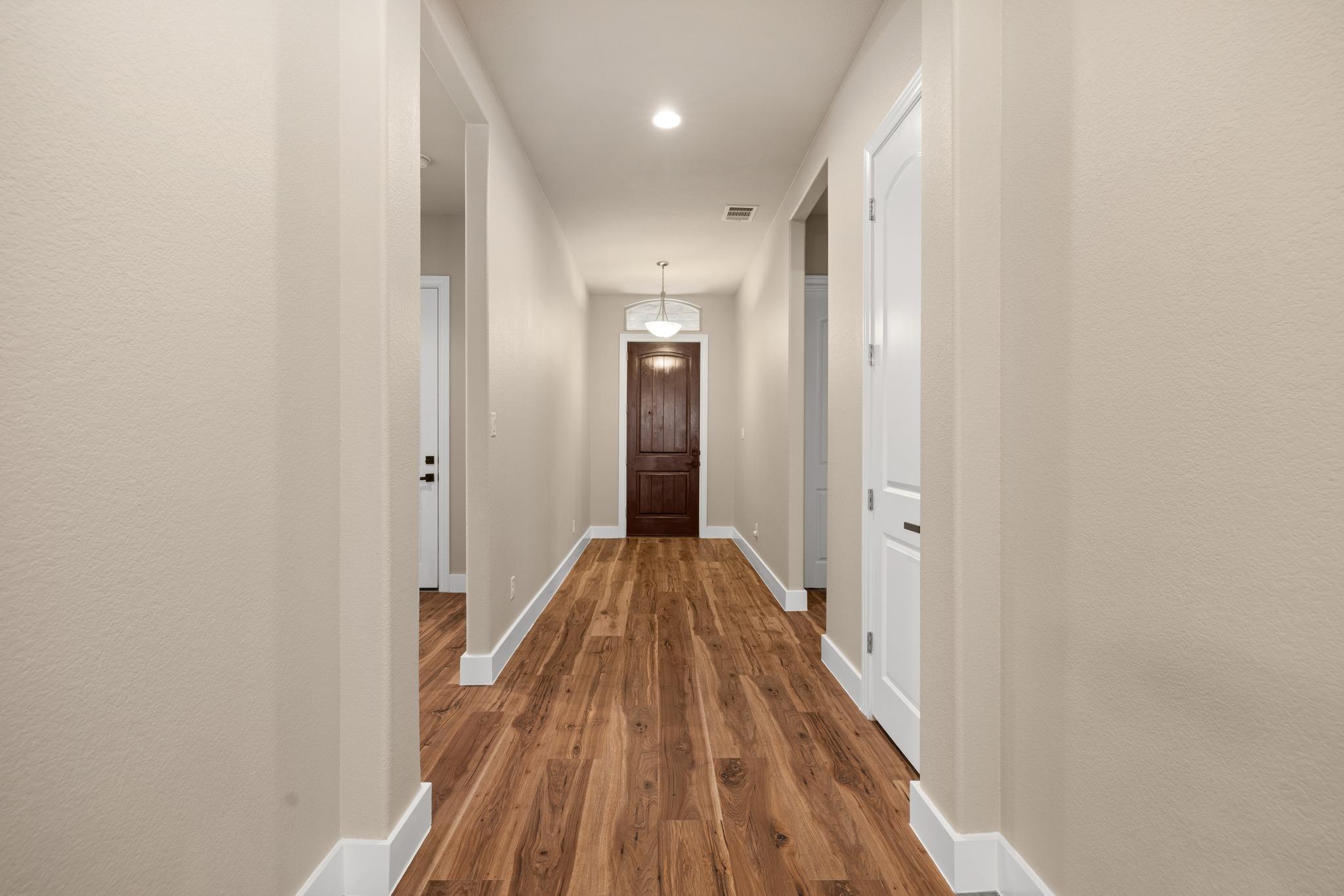 1400 Little Elm TRL 1134