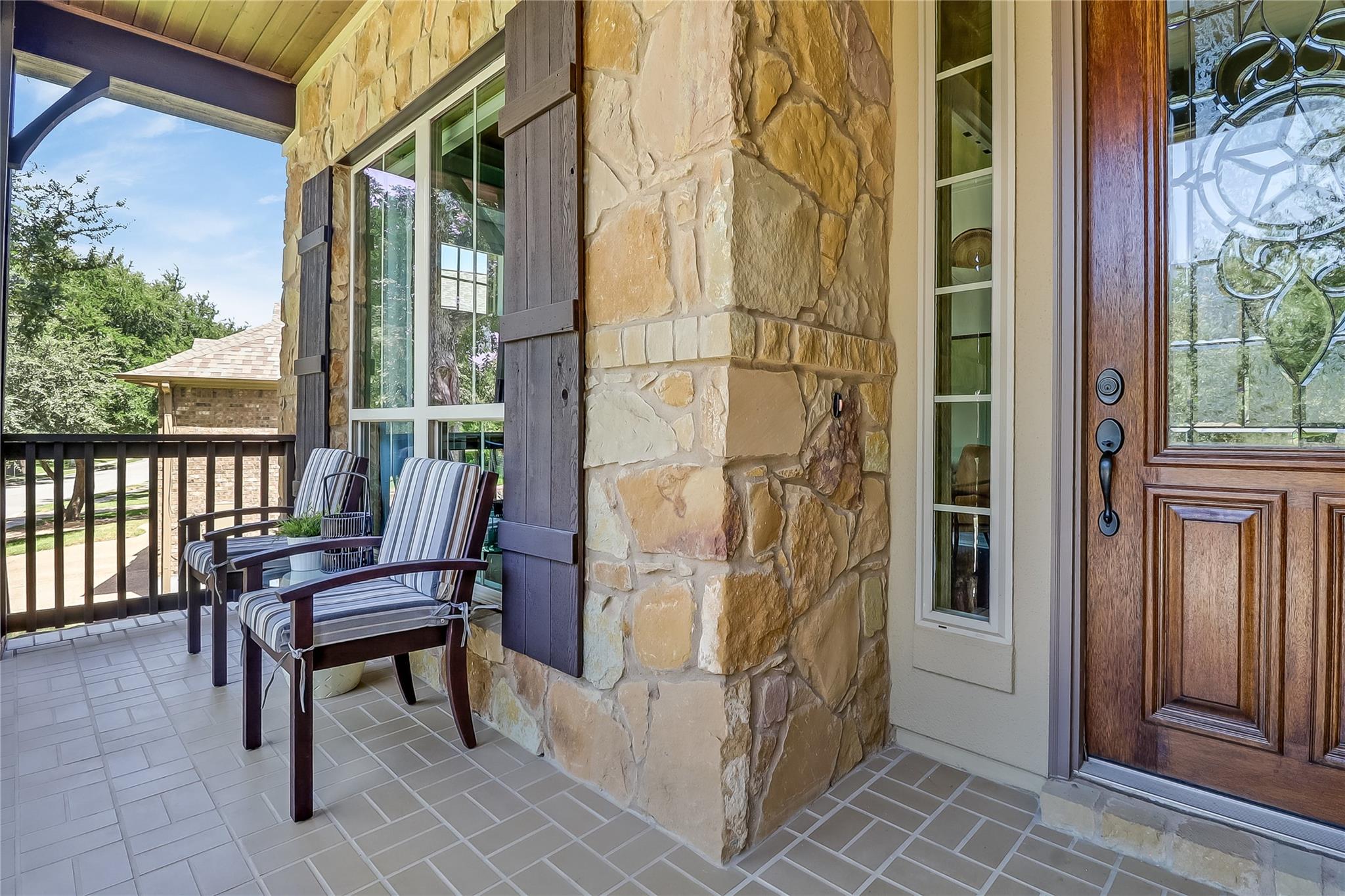 312 Bluff Point BND