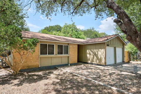 Tiny photo for 4405 Dovehill DR, Austin, TX 78744 (MLS # 1340162)
