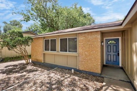 Tiny photo for 4405 Dovehill DR, Austin, TX 78744 (MLS # 1340162)