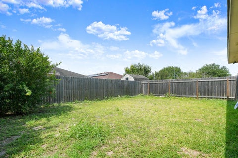Tiny photo for 137 Hillhouse LN, Manchaca, TX 78652 (MLS # 8735705)