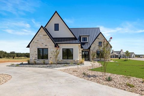 101 Baurenhof CT Fredericksburg TX 78624